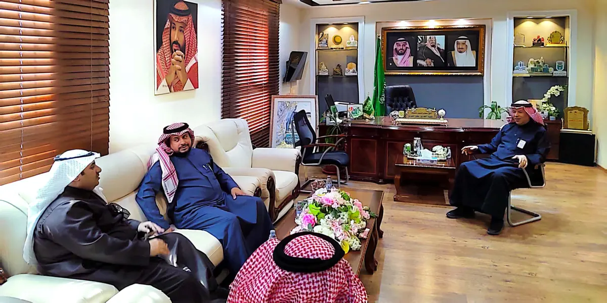 تعليم القطيف يناقش استيعاب أعداد الطلاب المتزايد والقبول في المدارس نتيجة التوسع السكاني