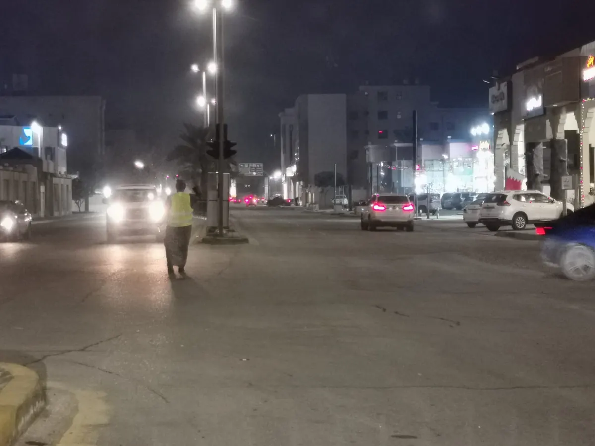 تعطل الإشارات الضوئية يربك الحركة المرورية في القطيف