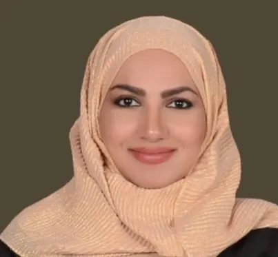 لمشاركتها الفعالة في فعاليات الهيئة الملكية بالجبيل.. الدكتورة «لمياء البراهيم» على منصة التكريم