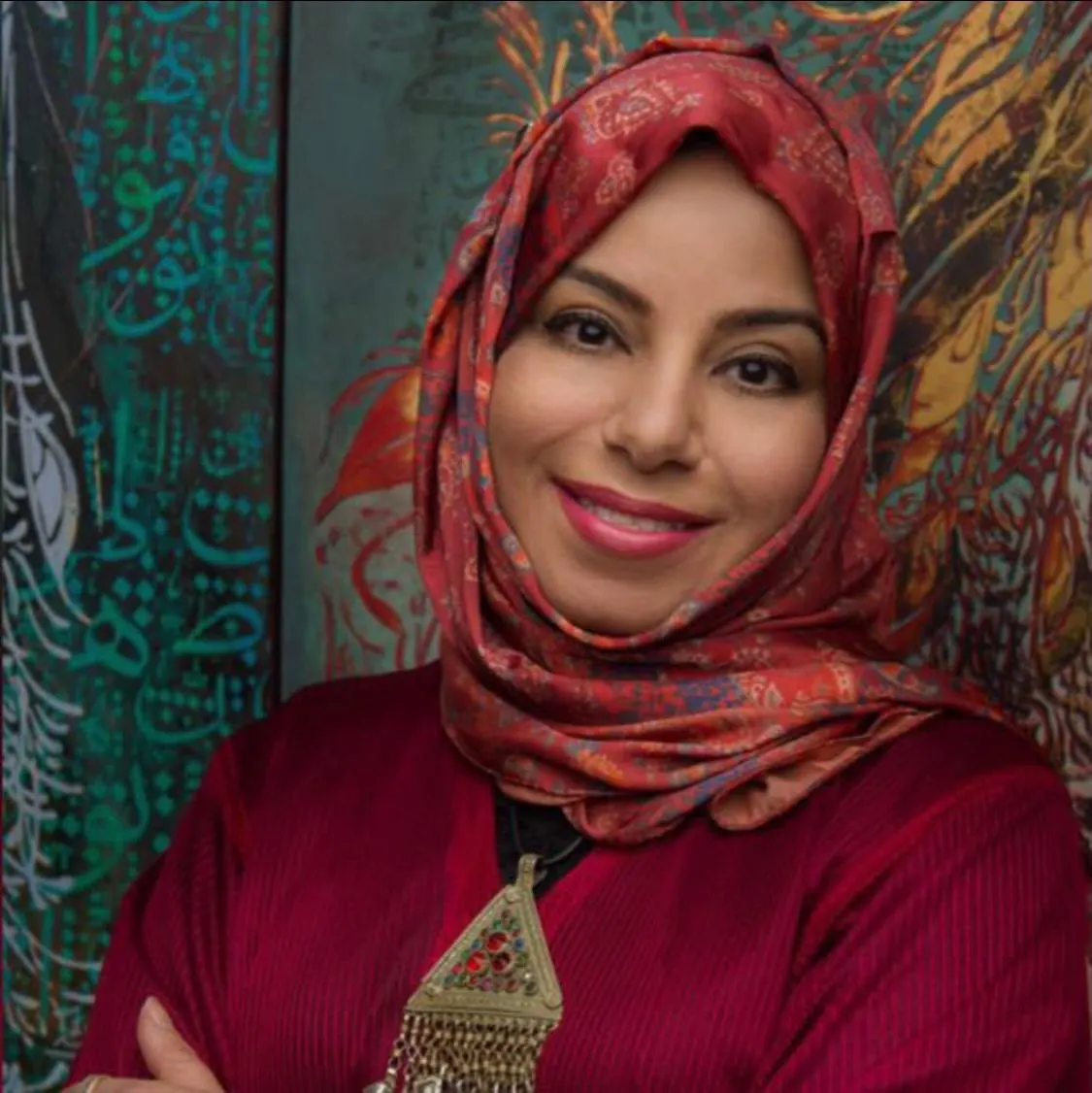 من الجارودية.. بحكاية أخرى.. الفنانة آل طالب تُعيد «رسائل أمي» في مملكة البحرين