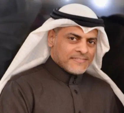 من القطيف.. نظير دوره في التهيئة لاختبارات الرخصة المهنية.. مدير تعليم الشرقية يكرم «ياسر آل ثنيان»