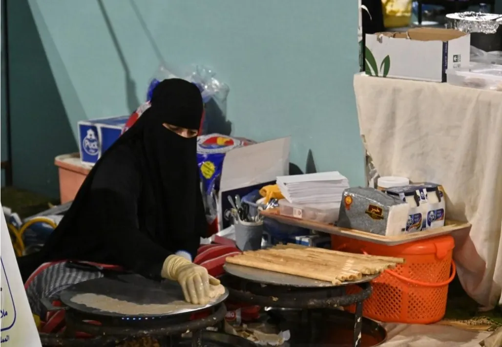 وجوه في «حرفيون 2».. من عنك.. لـ حوراء آل مشهد وعائلتها حكاية مع الخبز .. قصة حرفية لامست التاوة طفلةً لم تتجاوز التاسعة