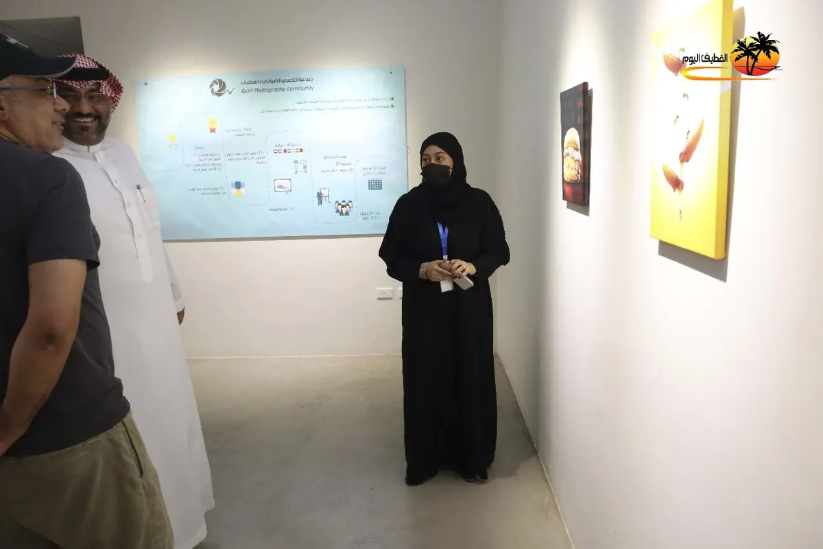 من الجش.. فاطمة آل حسين محمد تلفت زوار «بذرة فن» نحو «تصوير الأطعمة»