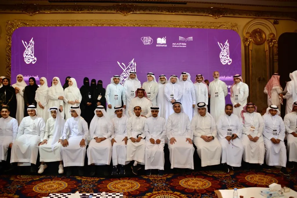 برعاية مدير عام تعليم الشرقية.. مكتب تعليم القطيف يزف 314 معلمًا ومعلمة في حفل التميز «وفِّه التبجيلا»