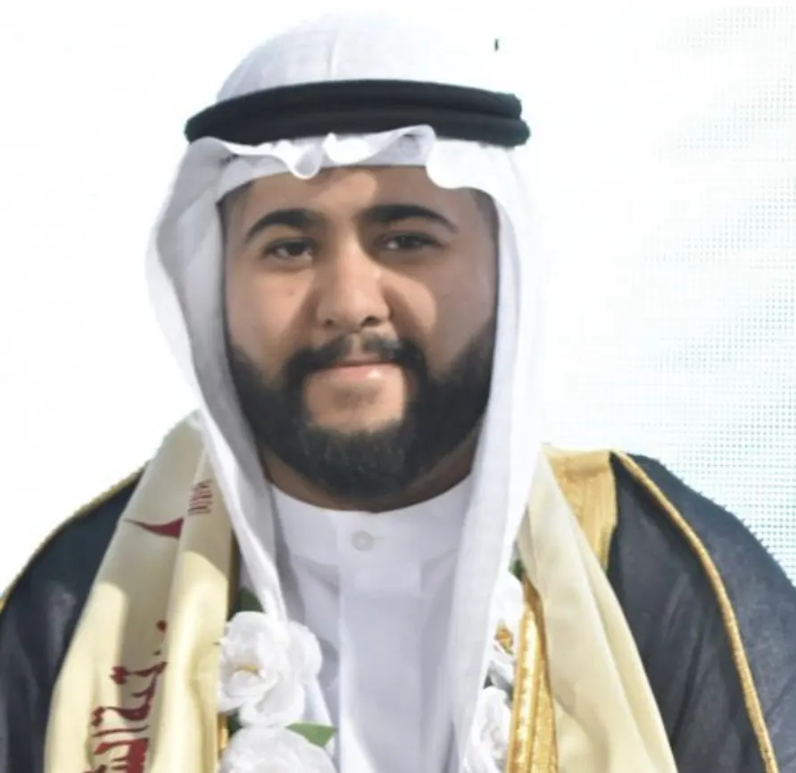من القديح.. مع مرتبة الشرف.. جامعة حفر الباطن تمنح «أحمد آل يتيم» البكالوريوس في الأحياء الدقيقة