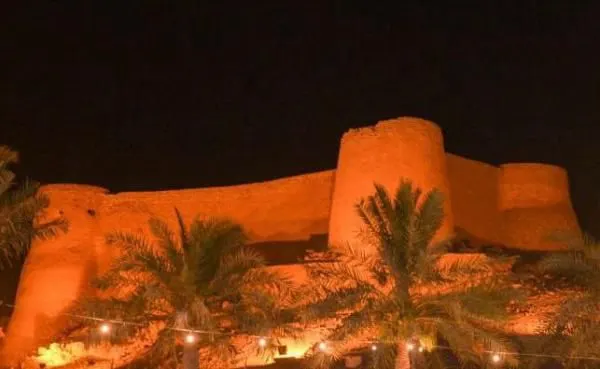 من تاروت.. كيان نواف آل جمعان تتأهل على مستوى تعليم الشرقية.. في برنامج «جزل التحايا»