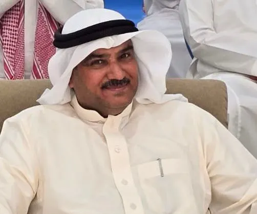 من تاروت.. بعد 35 عامًا من العطاء.. «عبدالله آل زمزم» يودع الميدان التعليمي
