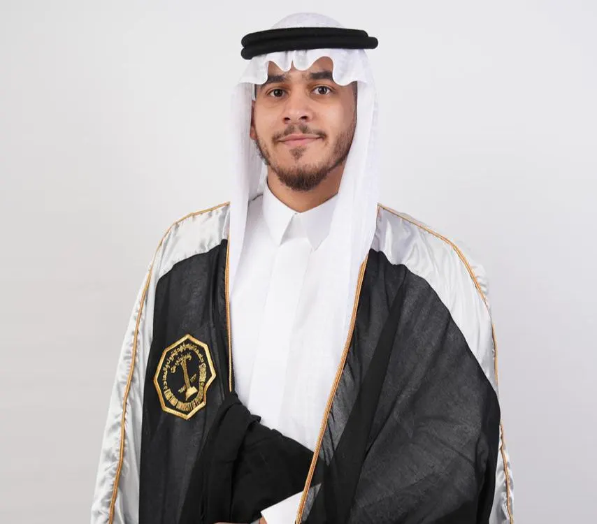 من العوامية.. «جامعة الملك فهد للبترول والمعادن» تمنح بسام آل أحمد البكالوريوس مع مرتبة الشرف الثانية