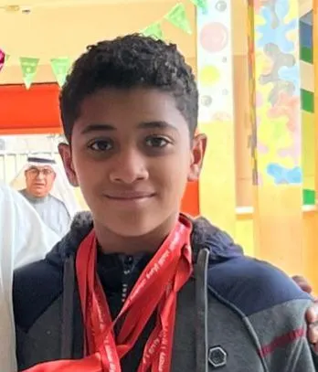 «المحيط» يكرّم السباح حسن سلمان آل إبراهيم بإنجازاته المتعددة