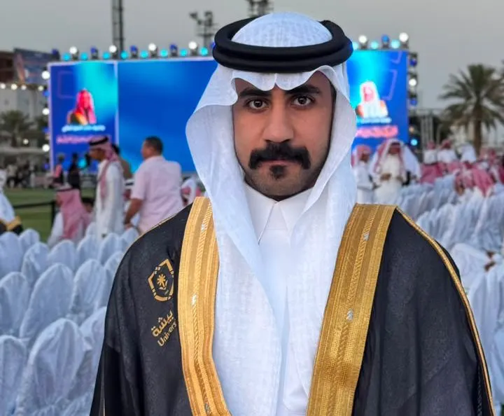 من سنابس.. «جامعة بيشة» تمنح حسين الضامن دبلوم إدارة سلاسل الإمداد