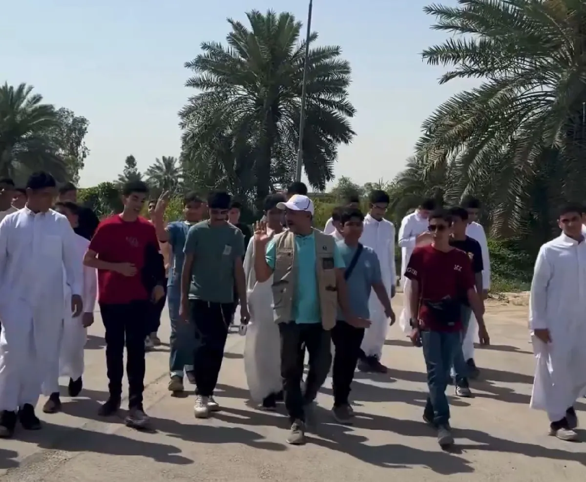 من بين أشجار النخيل والبيوت الزراعية.. «المزرعة النموذجية» بالقطيف تغرس الاستدامة في عقول طلاب الجش