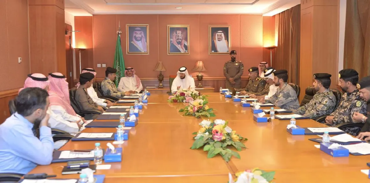 برئاسة السيف.. لجنة الدفاع المدني بالقطيف تبحث مواجهة مخاطر الكوارث الطبيعية والأنشطة المخالفة في الأراضي الزراعية