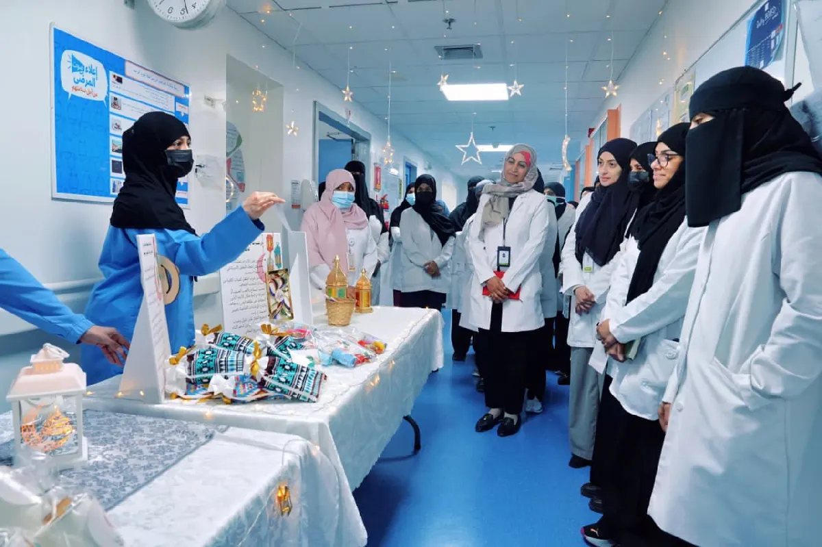 «جراحة آمنة ورمضان مطمئن».. مبادرة توعوية تعزز ثقافة السلامة الجراحية بمستشفى القطيف المركزي