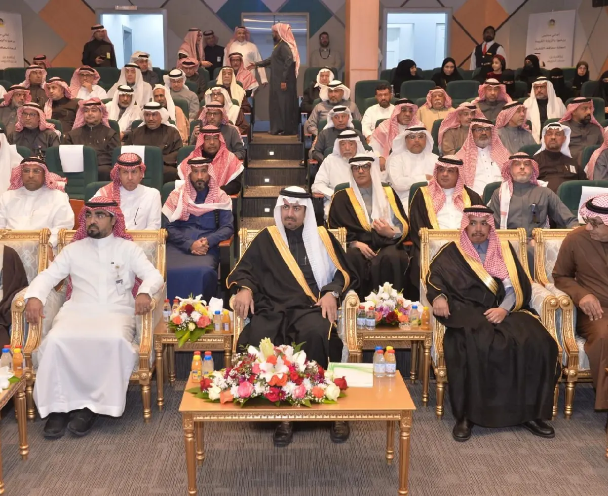 الخريف يدشّن مشروع المبنى الاستثماري لجمعية البر الخيرية بسنابس