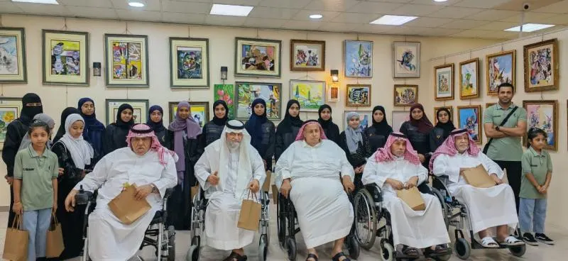 وحدة الخدمات الإجتماعية الداعمة بالقطيف تسلط الضوء على كبار السن في حالات الطوارئ
