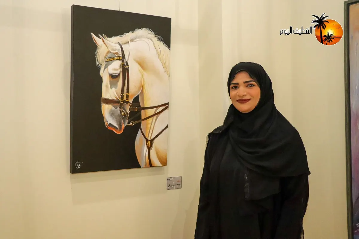 بـ«سرج الحصان الأبيض»… حضور هادئ لزهرة آل درويش من جزيرة تاروت إلى وسط العوامية