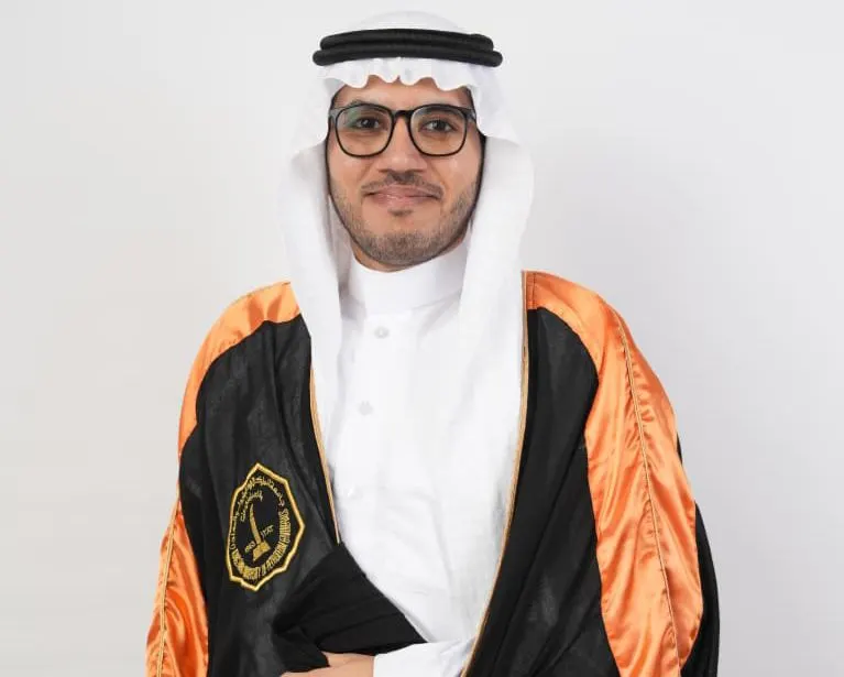 من الجارودية.. «جامعة الملك فهد للبترول والمعادن» تمنح طاهر المدن البكالوريوس في هندسة الطيران والفضاء