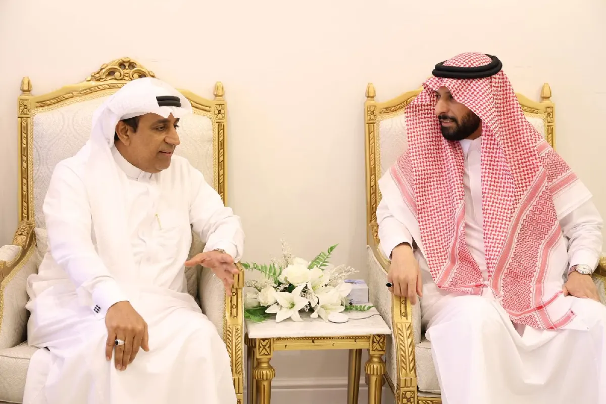لتعزيز الشراكات التنموية.. «تاروت الخيرية» تبحث مع «الموارد البشرية» آفاق التعاون وتطوير العمل الاجتماعي