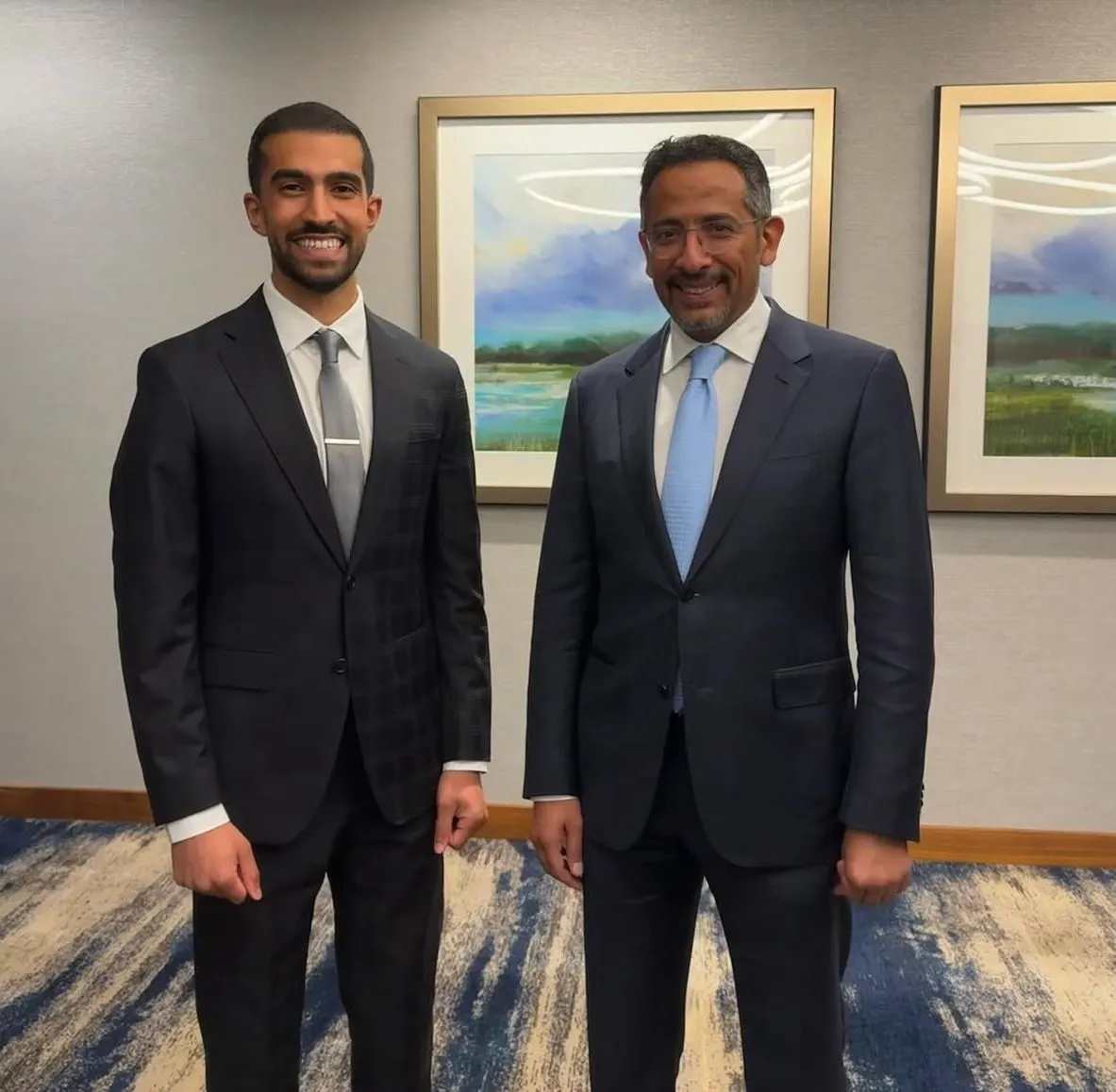وزير الصناعة والثروة المعدنية يلتقي عددًا من الطلاب المبتعثين في ولاية كارولينا الشمالية بأمريكا