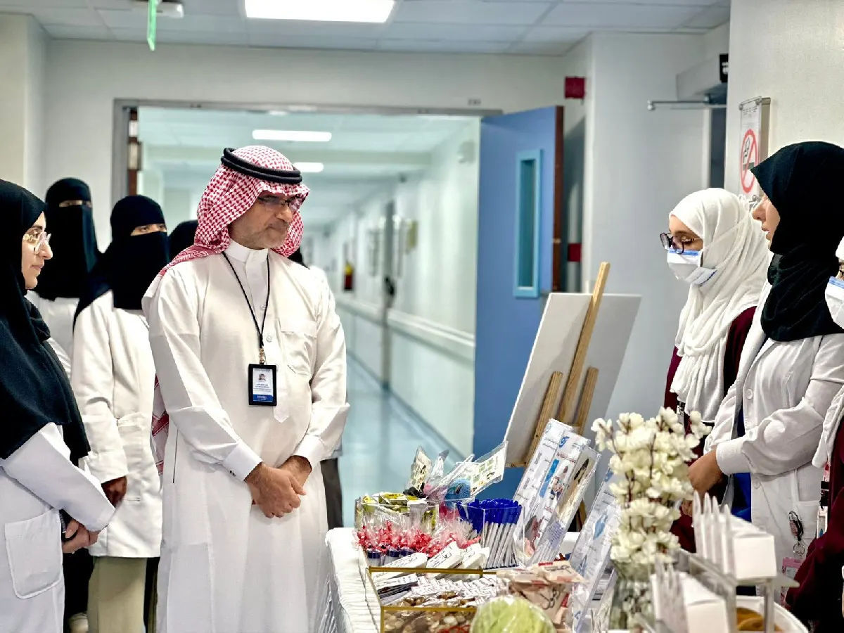 القطيف المركزي يحتفي بالأم والطفل.. فعالية تثقيفية تُبرز سحر الرضاعة الطبيعية وفوائدها الذهبية
