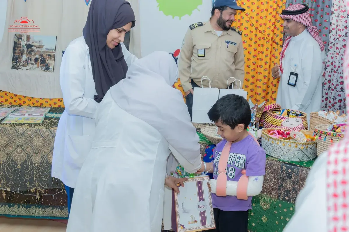ليالي رمضان تضيء قلوب الأطفال في مستشفى القطيف المركزي