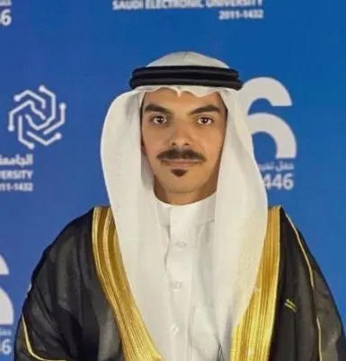 أم الحمام - القطيف.. الجامعة السعودية الإلكترونية تمنح «أحمد آل حماده» بكالوريوس علوم الحاسب الآلي