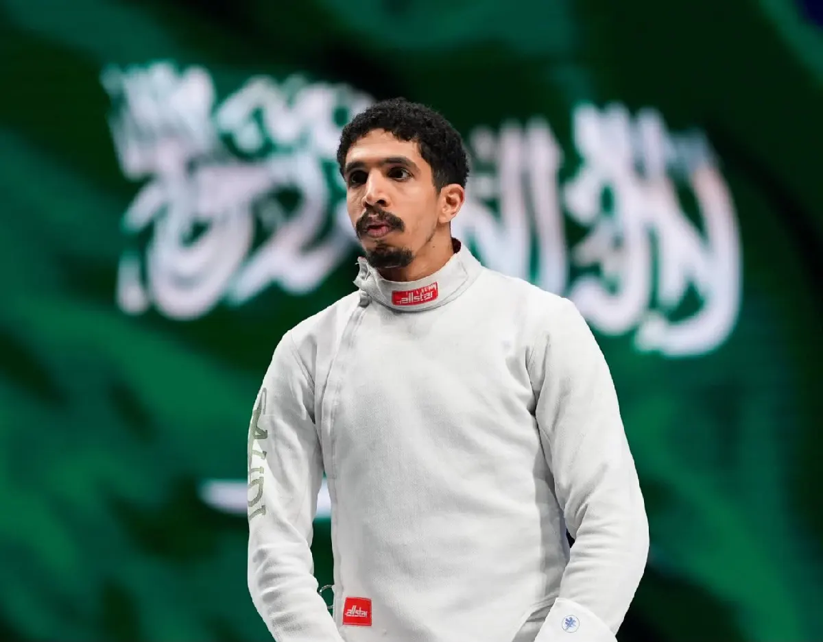 من «دارين القطيف».. العميري يهزم بطل أولمبياد باريس ويمنح السعودية أول ميدالية في تاريخها ببطولات العالم للمبارزة