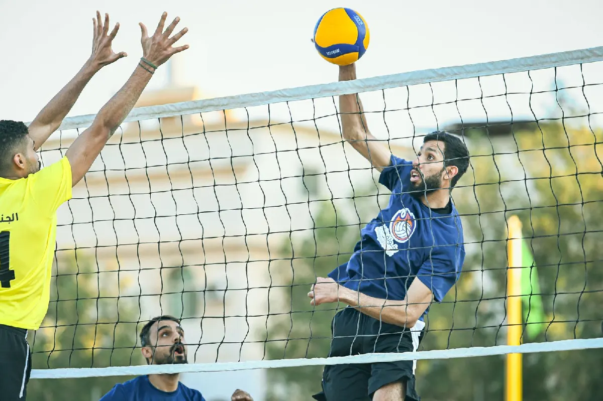 في حلة محيش.. ديوانية الرابعة توصد أبوابها في وجه الجنبي