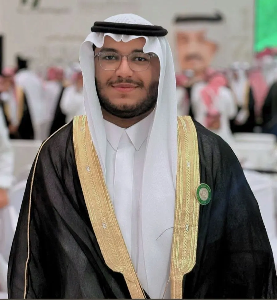 من سنابس.. «جامعة المجمعة» تمنح محمد المسباع درجة البكالوريوس في تقنية المعلومات والأمن السيبراني