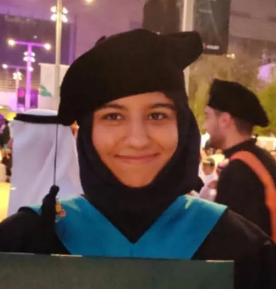 من القطيف.. «كاوست» تمنح سارة الغراب درجة الماجستير في هندسة وعلوم البيئة