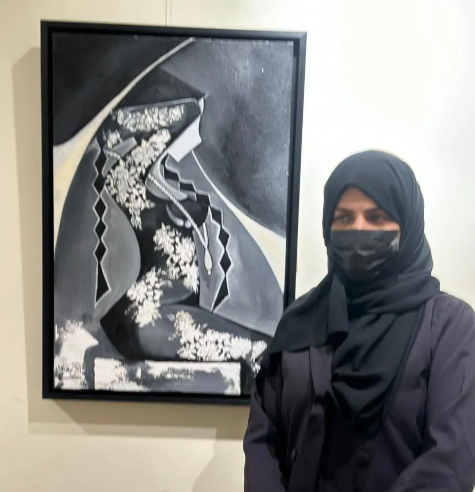 من سيهات إلى وسط العوامية.. أفراح الحساوي تعيد تعريف الجمال بـ الأبيض والأسود