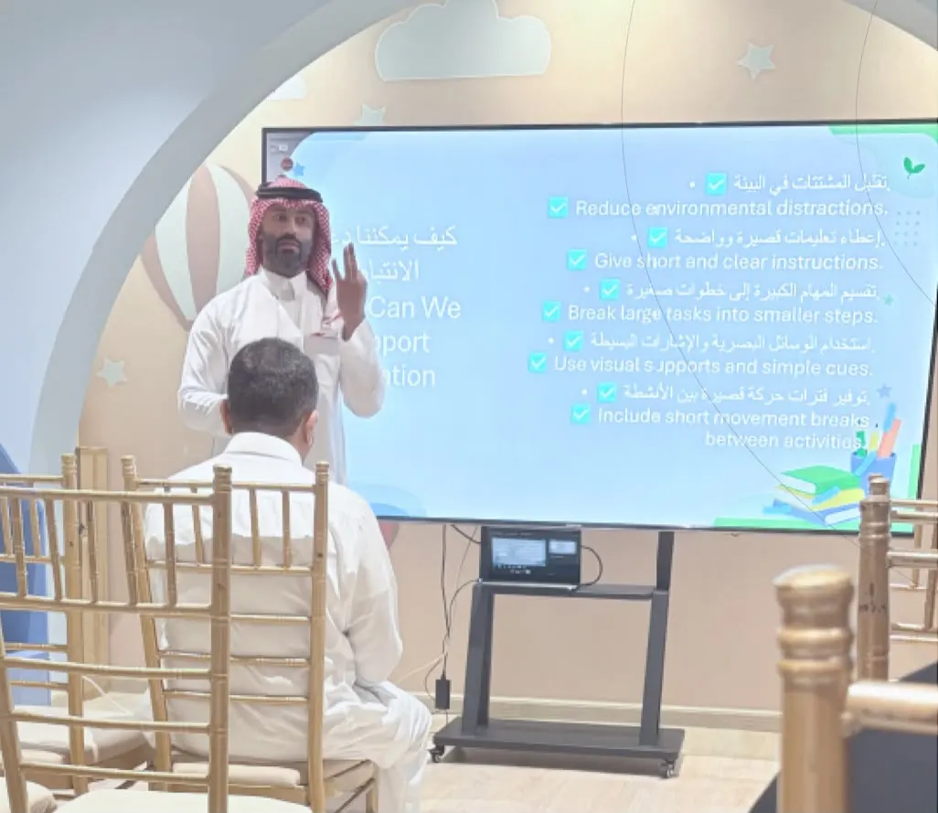 من الاستعداد النفسي إلى الاندماج المدرسي.. «همس للتخاطب» و«ستار لايت» يهيئان الأطفال لخطوتهم الأولى