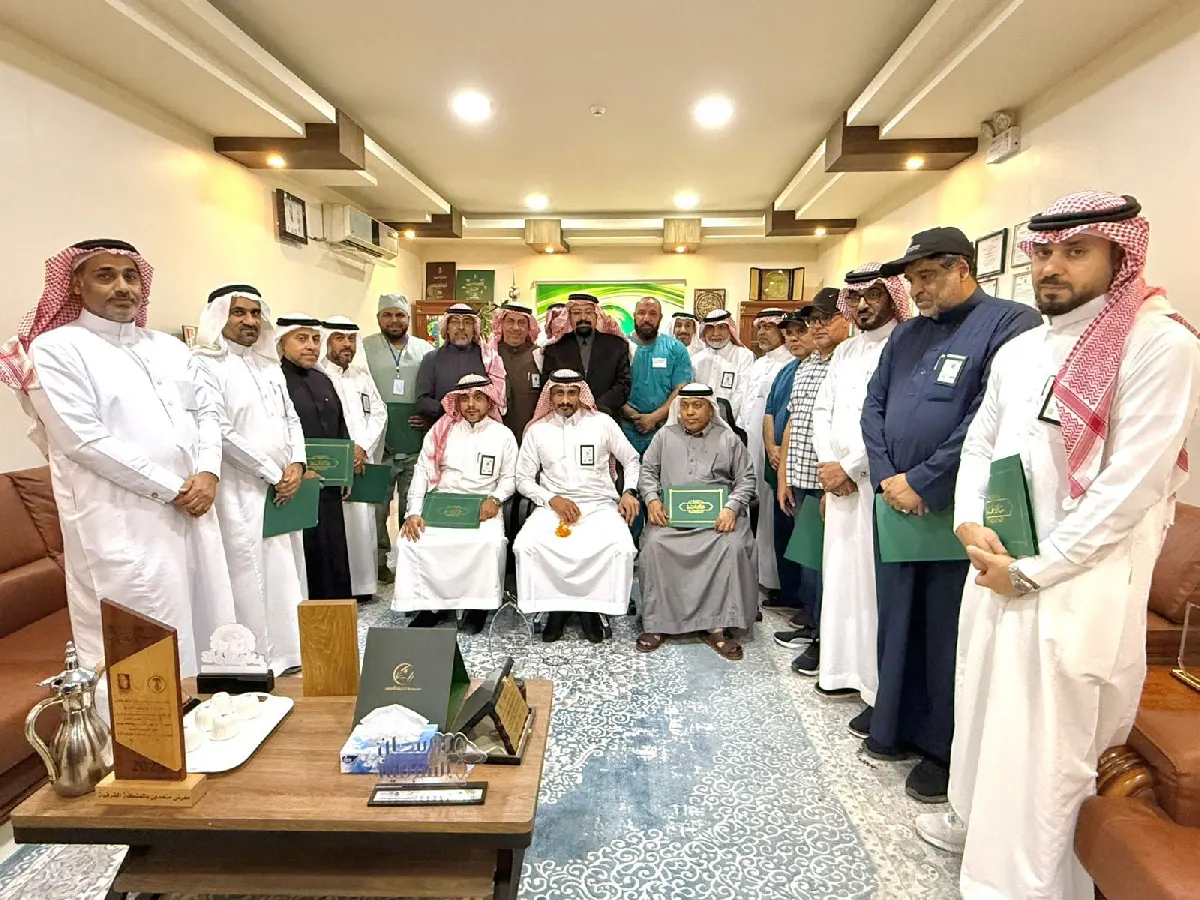 بروح الفريق والبيئة أولًا… تكريم منسوبي «بيئة القطيف» يترجم الإنجاز إلى تقدير