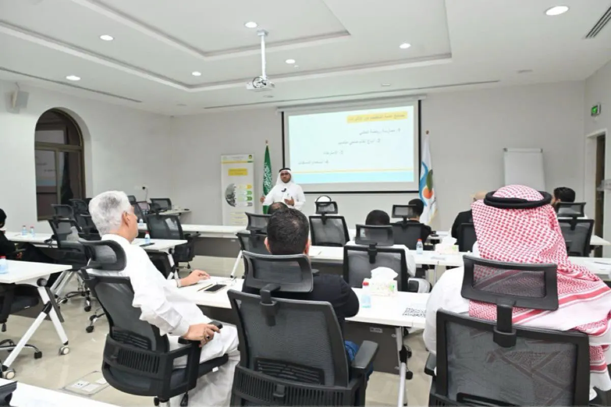 مفتاح السعادة الزوجية.. محاضرة تكشف أسرار التوافق بين الأزواج في سنابس