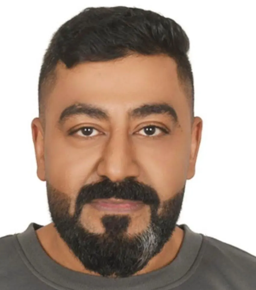 العوامية - حلة محيش.. «علي» و«نبأ» يزينان منزل آل خليف والمادح بتوأمٍ بهيج