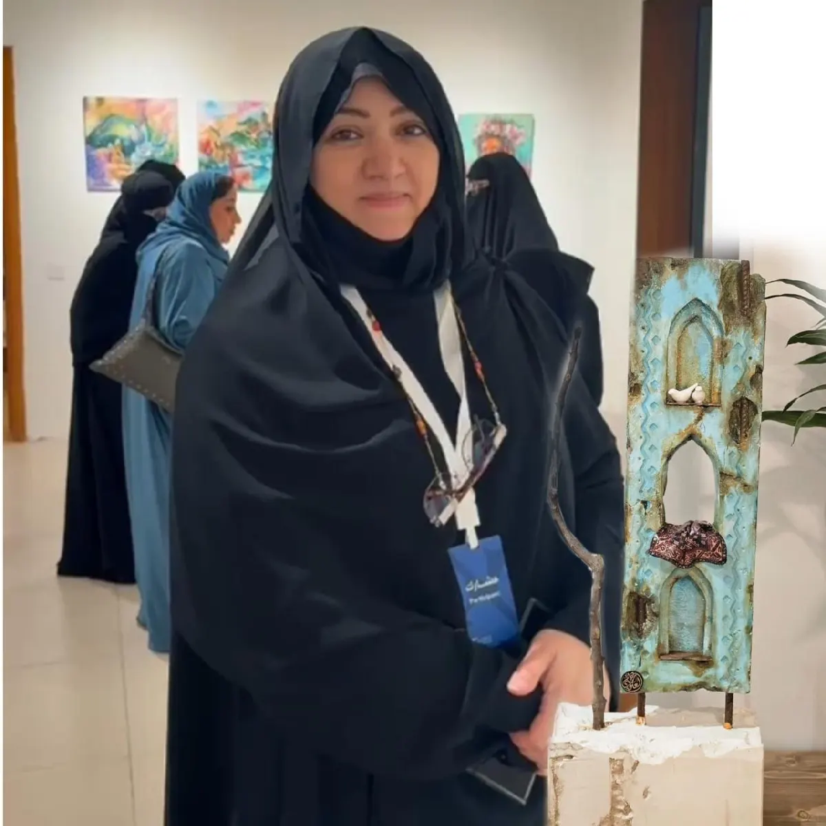 من «قديح القطيف».. زهراء العلوي تزرع الحنين في نوافذ مهجورة بـ«روازن 5»