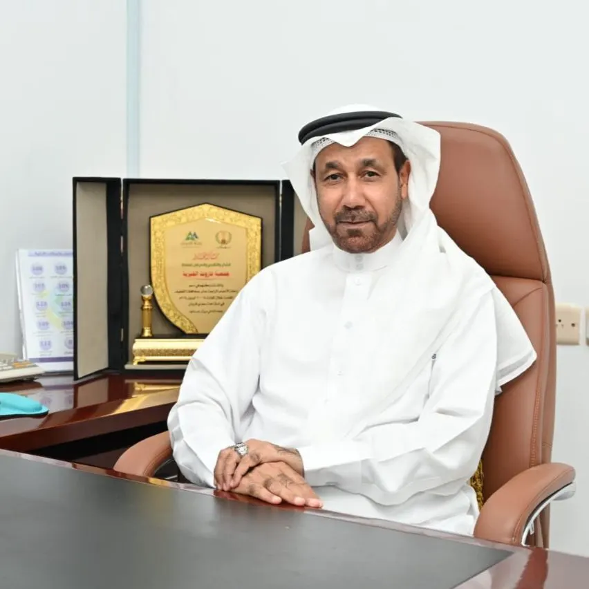 جمعية تاروت الخيرية تودع مبالغ فرحة العيد للمستفيدين