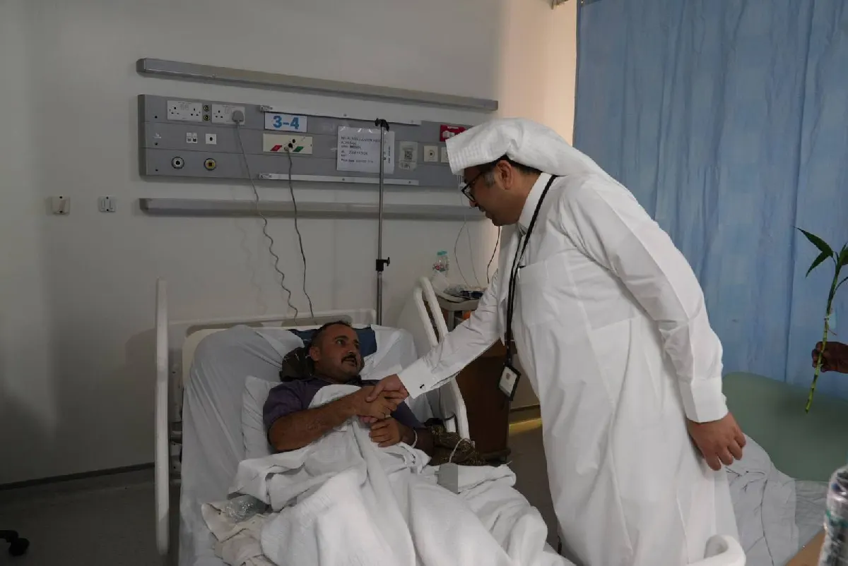 من أسِرّة المرضى إلى مكاتب الكوادر.. «القطيف الصحية» تنثر بهجة العيد وتُهدي العافية وردًا وابتسامة