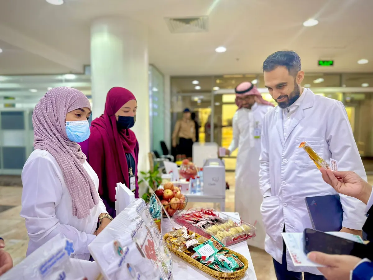 في بهو الحياة.. «مستشفى الأمير محمد بن فهد بالقطيف» يحوِّل الوعي إلى نبض في اليوم العالمي للقلب