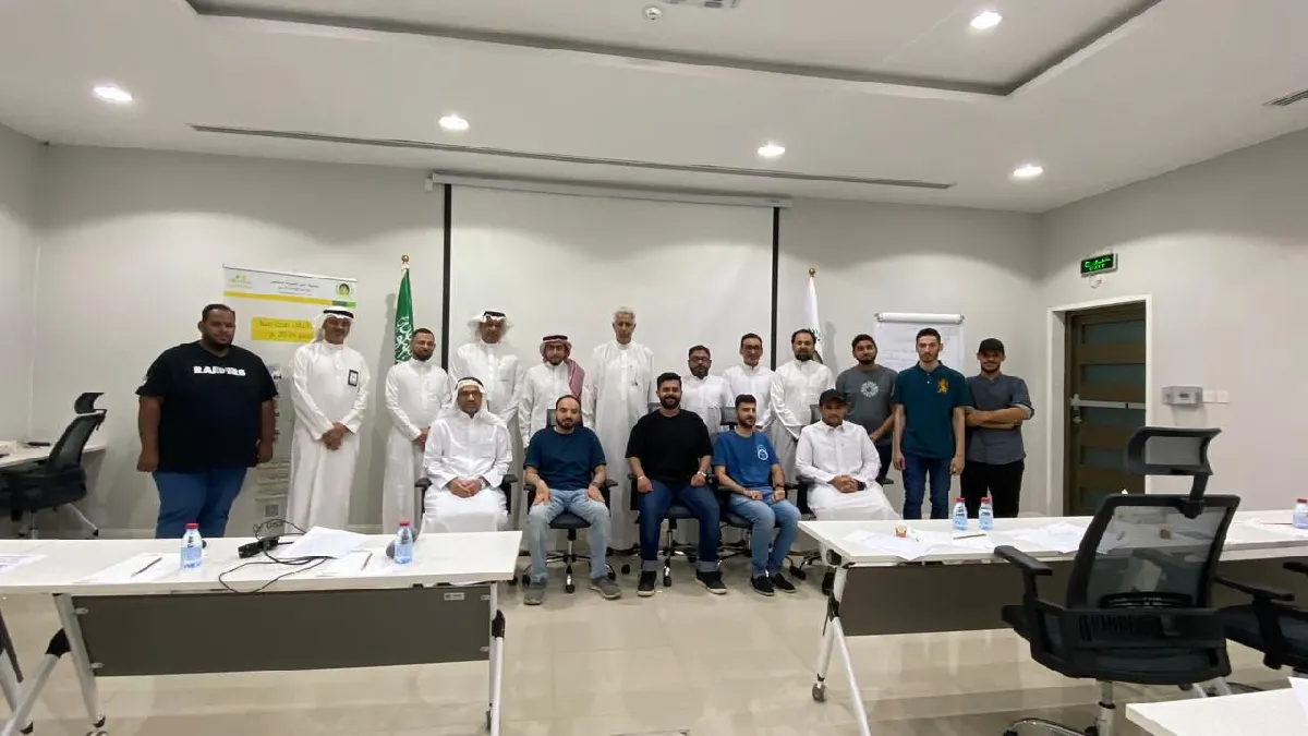 في بر سنابس.. 25 مشاركًا يواكبون التحولات الجديدة في نظام العمل السعودي