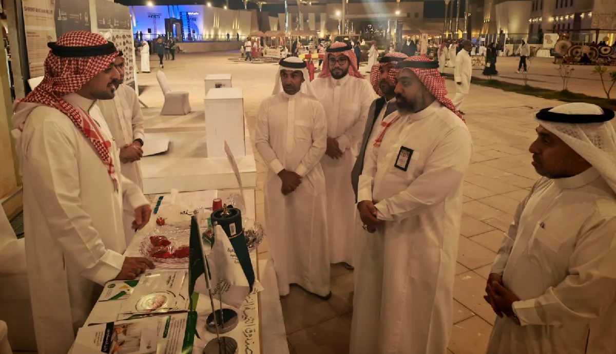 «اكتفاء» تتعرَّف على تجربة مهرجان الروبيان الرابع بوسط العوامية