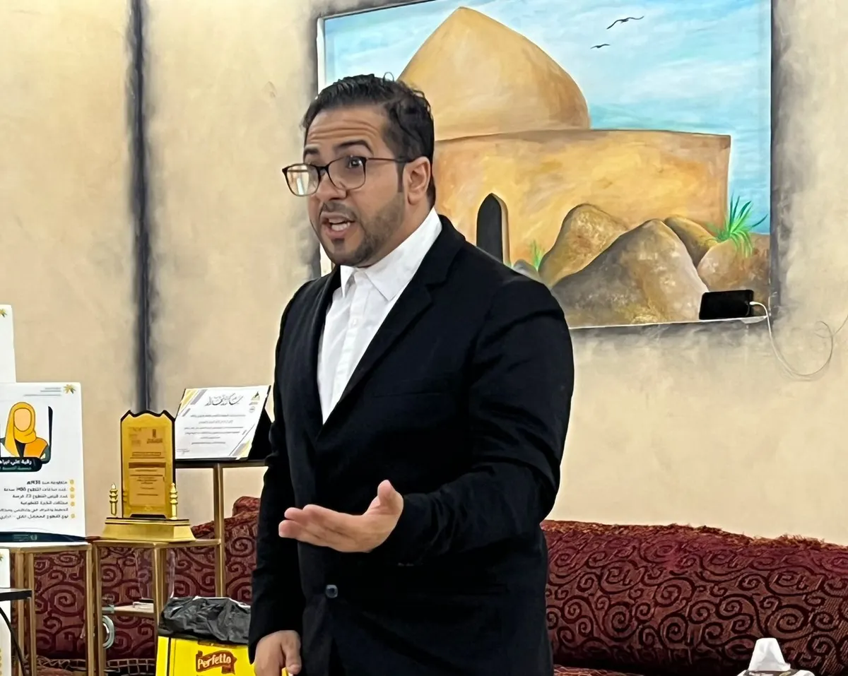 في نادي كبار السن بالتوبي.. شهادة وفاة وثراء سريع وبلا وعي