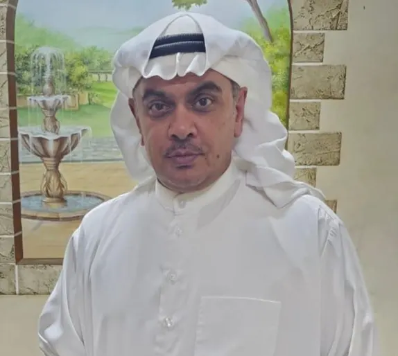 من سنابس.. بلال بن رباح تحتفي بالمعلم «منير آل بريه»