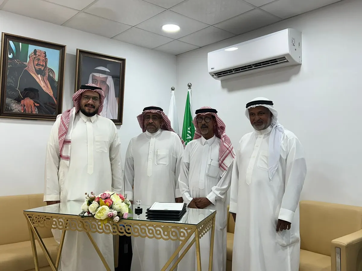 خيرية تاروت تعزز شراكتها المجتمعية مع الكامل التعليمية