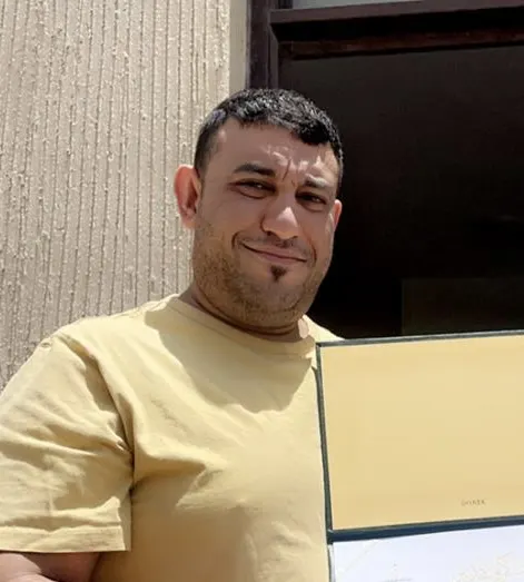 نظير عطائه .. روضة الإبداع جمعية التنمية الأهلية بالبحاري تكرم «حسين الغزوي»