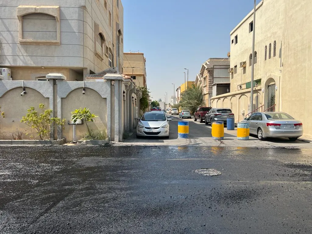 في الجش.. البلدية تبدأ أعمال صيانة وإعادة سفلتة شوارع البلدة.. صور