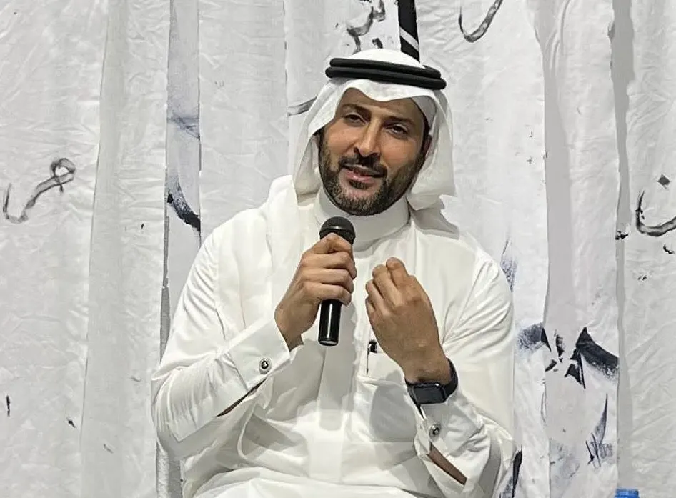 من الربيعية.. الشاعر حبيب المعاتيق «يقلب سوسنه» في «فضاء مشق الثقافة والفنون»