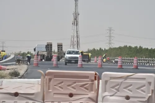 انتهاء أعمال صيانة جسر صفوى المطار.. وفتح الحركة باتجاه الجبيل