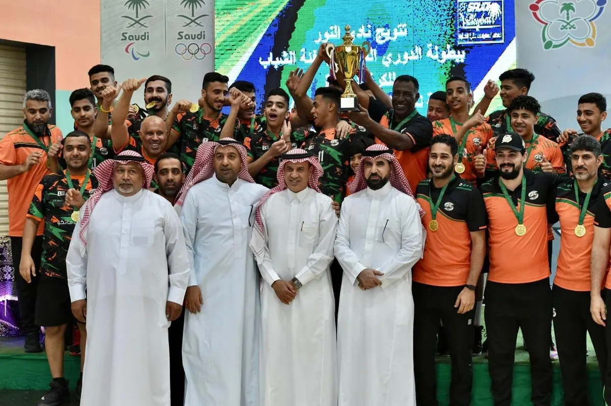 طائرة النور تتأهب للموسم الرياضي بالفئات الثلاثة