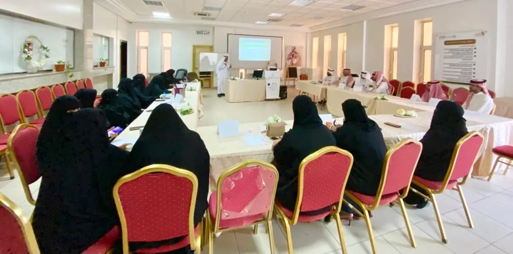 ضمان القطيف يوجّه منسوبيه ومستفيديه مهنيًا